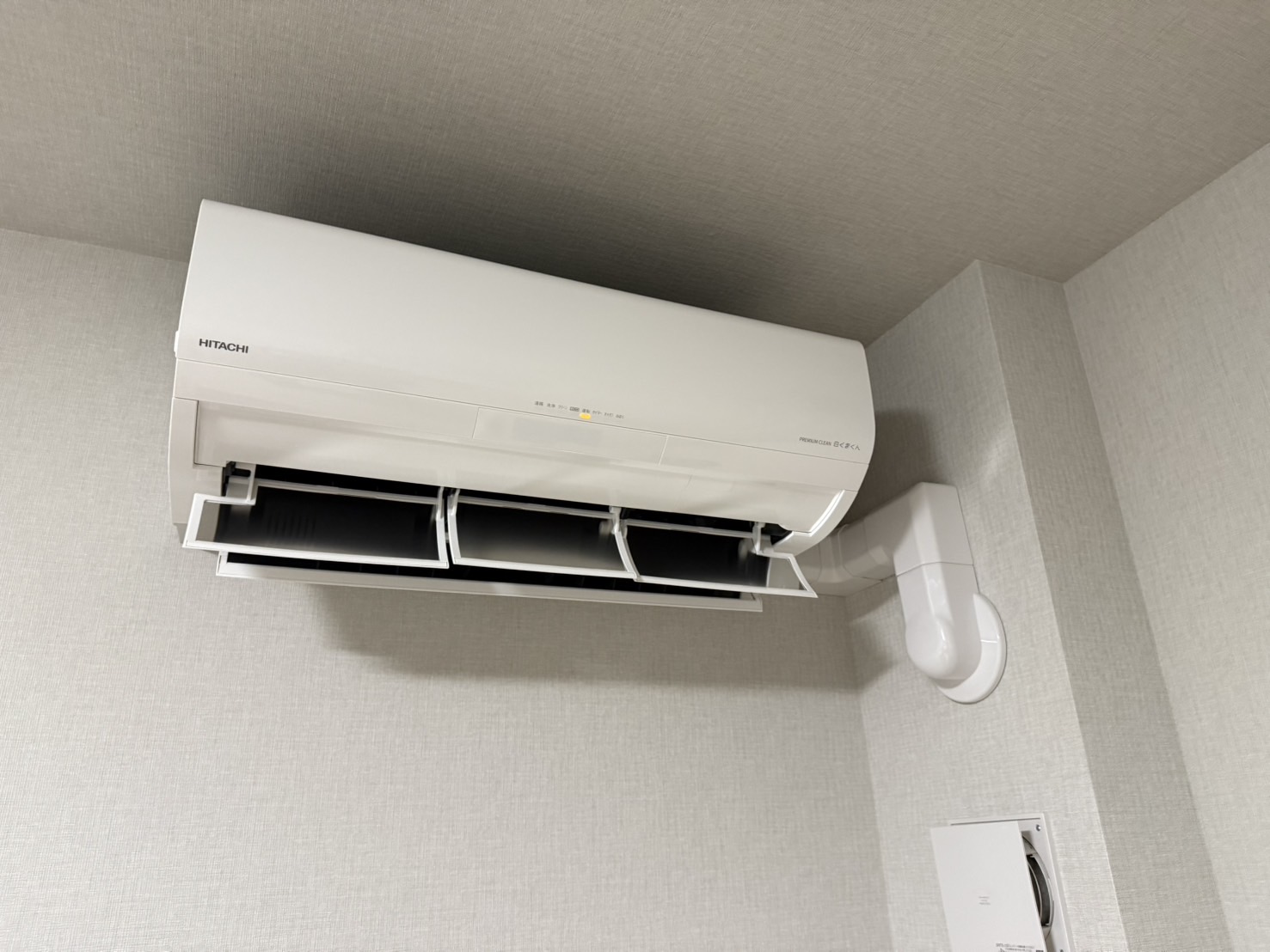 江東区にて、エアコン3台口新規